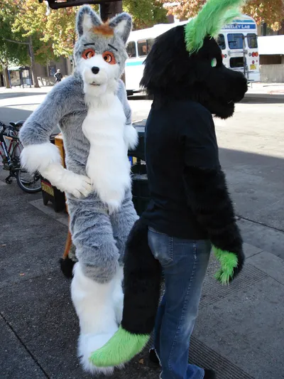 Dax and Ichi debuting on Halloween 2006